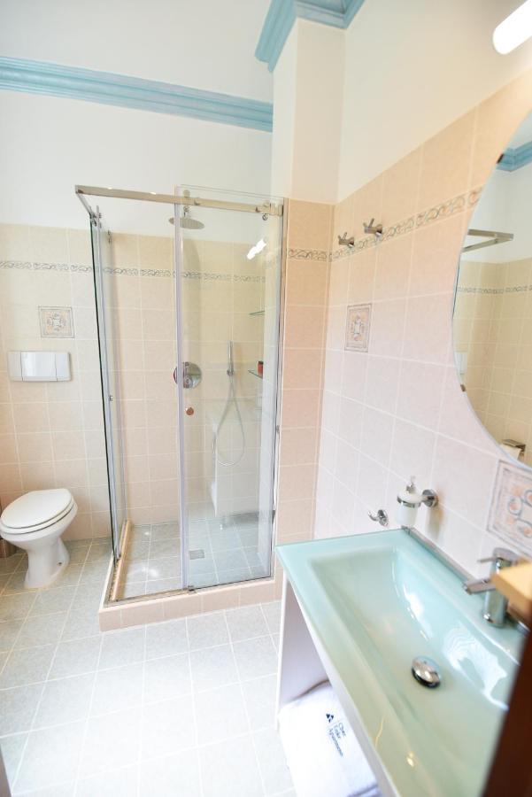 Chez Luke Apartments In Аджерола Экстерьер фото