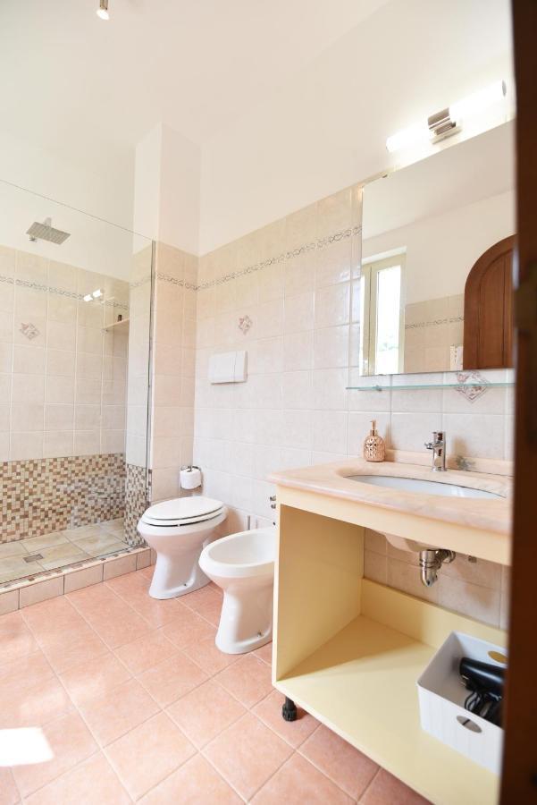 Chez Luke Apartments In Аджерола Экстерьер фото